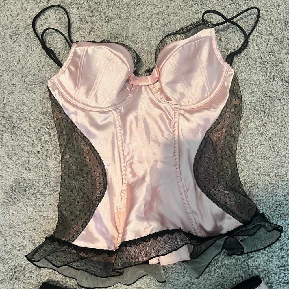 Like New Cassandra Intimates Pink and Black Corset & Garter Belt Set, 34C & M/L - Picture 2 of 7